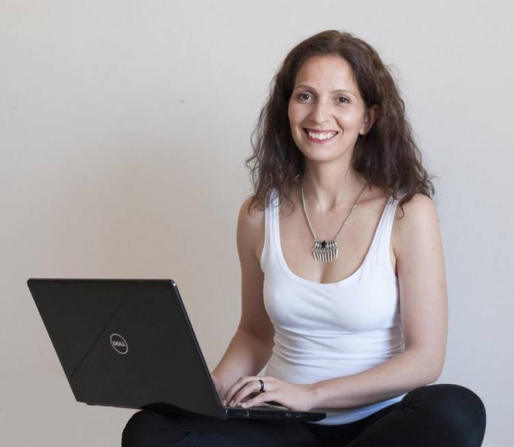 "El uso prolongado de pantallas afecta al desarrollo de las infancias"