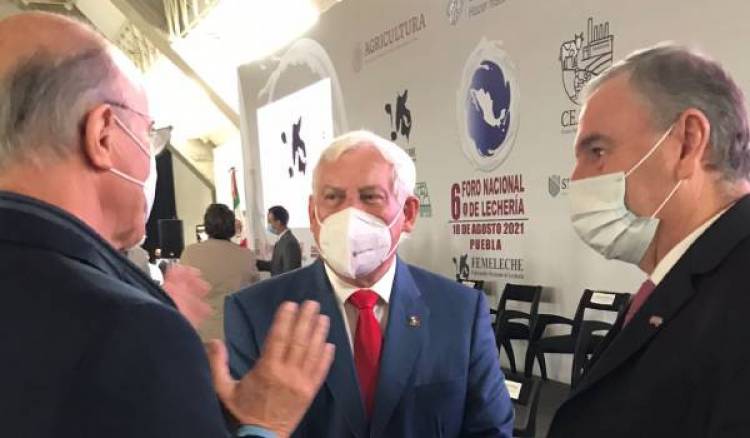 Tomada y Guarco llevaron la presencia argentina al principal foro lechero de México