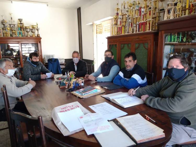 El Libro de pases para el torneo local se cierra el Jueves 16 de Septiembre