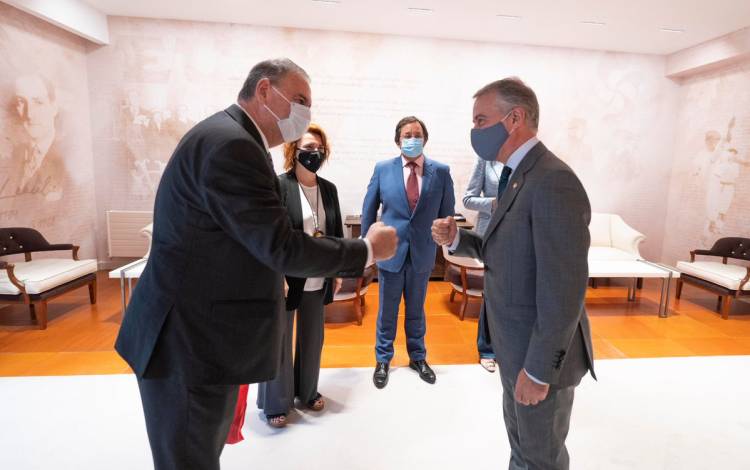 El Presidente de la ACI visita Mondragón