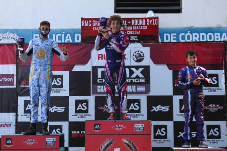 Logró su primer podio en la Junior Max