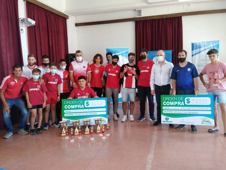 Alumni copó la copa