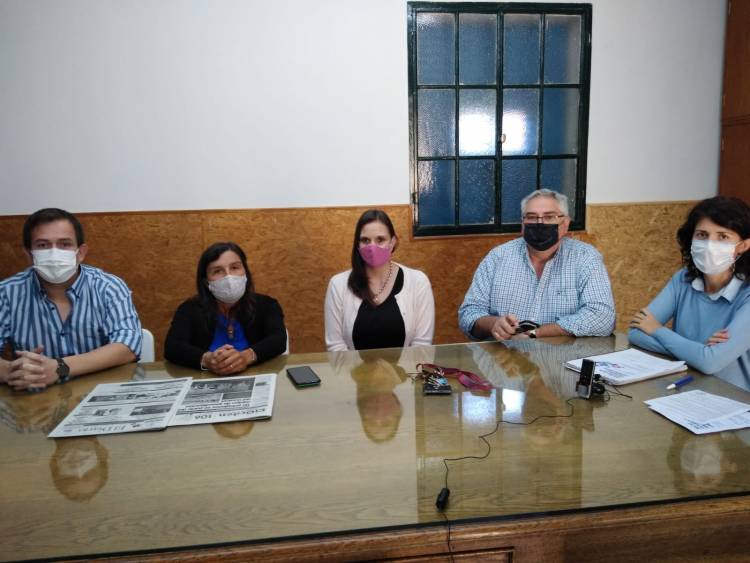 Becas Estudiantiles Universitarias 2022