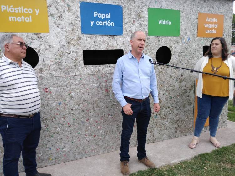 Matzkin presentó un mejorado Eco Punto