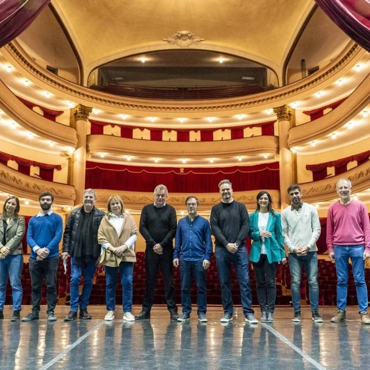 Primera reunión de Autoridades Municipales de Cultura y Espacios Escénicos del Sudoeste Bonaerense