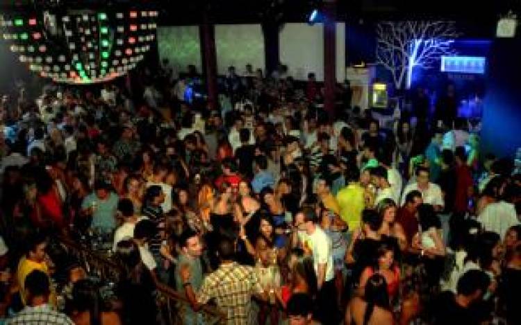 HCD Estudiantil: Piden el cuidado nocturno de los adolescentes