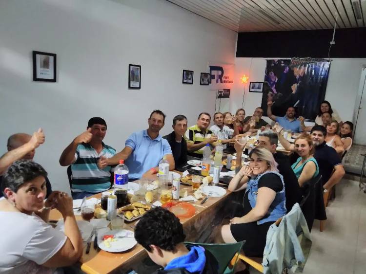 "Cierre de año con éste equipo de lujo"