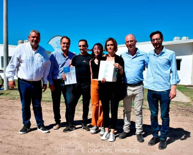 Felicitaciones a las 26 familias pringlenses que hoy recibieron las llaves de sus nuevos hogares