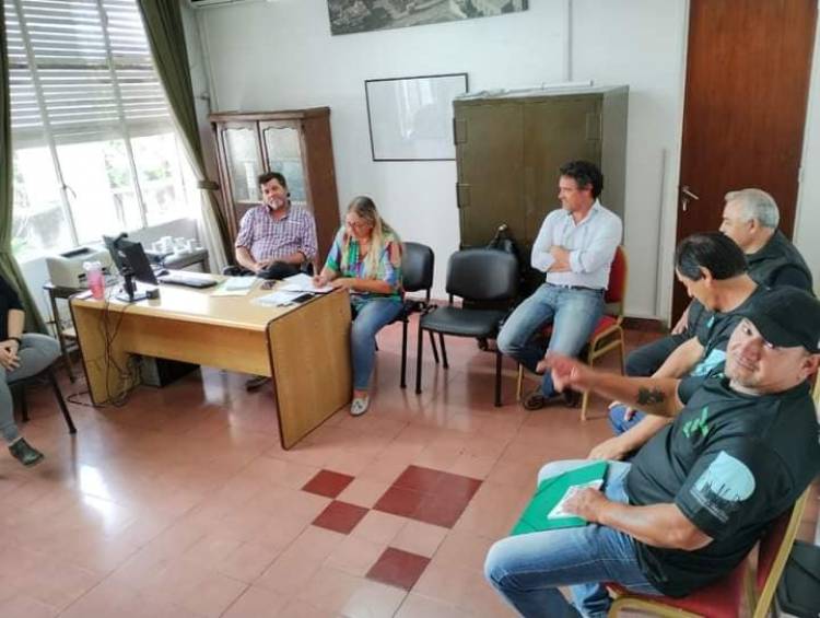 Paritarias: El Ejecutivo propuso a los Sindicatos una recomposición salarial