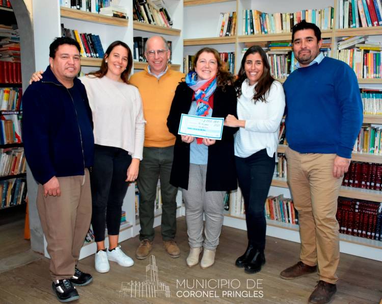 Se entregaron los cheques del Presupuesto Participativo a entidades de Indio Rico