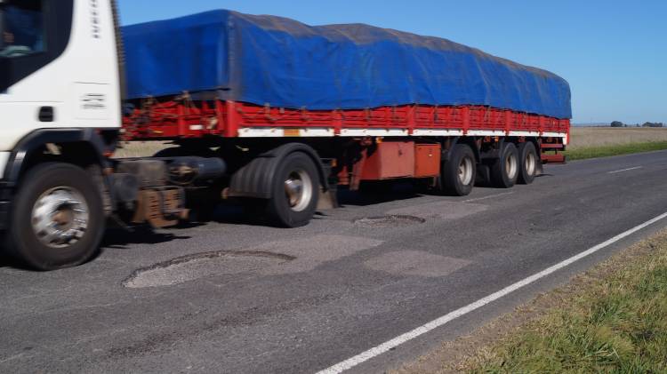 Ruta 51 en estado de emergencia: reclaman la urgente intervención para evitar nuevas pérdidas humanas