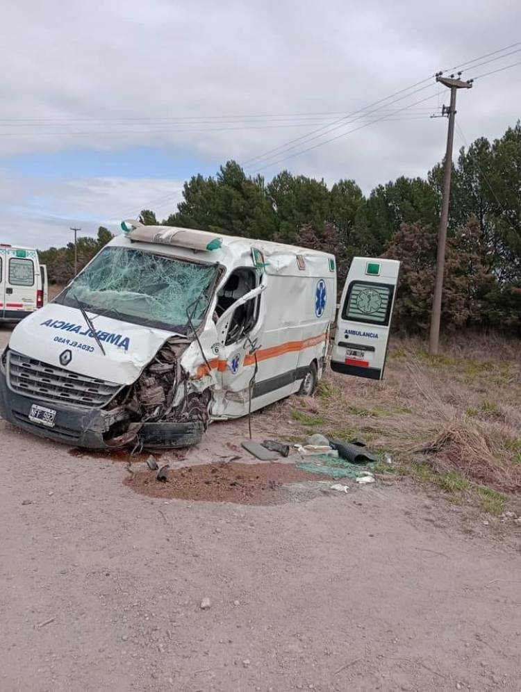 "Los ocupantes de la ambulancia se encuentran todos estables"