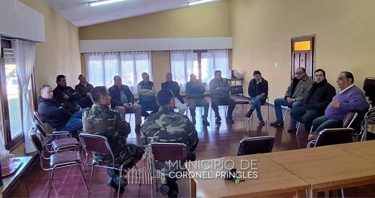 Reunión para combatir el delito rural