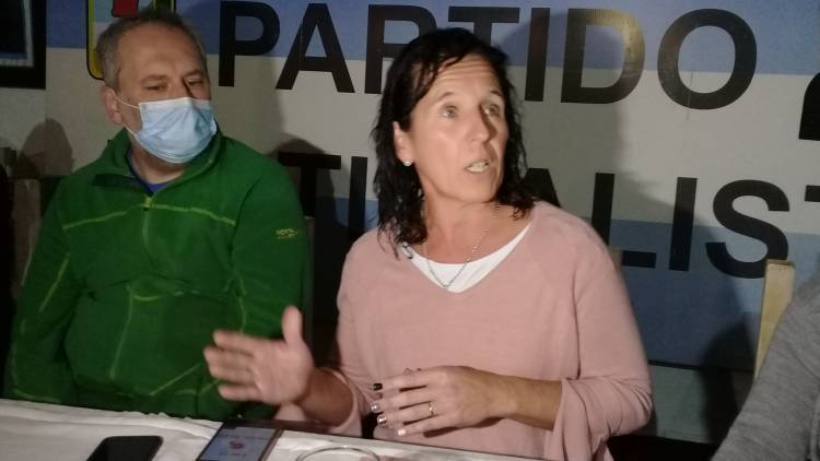 PJ: "Se aceptó la renuncia de Letona"