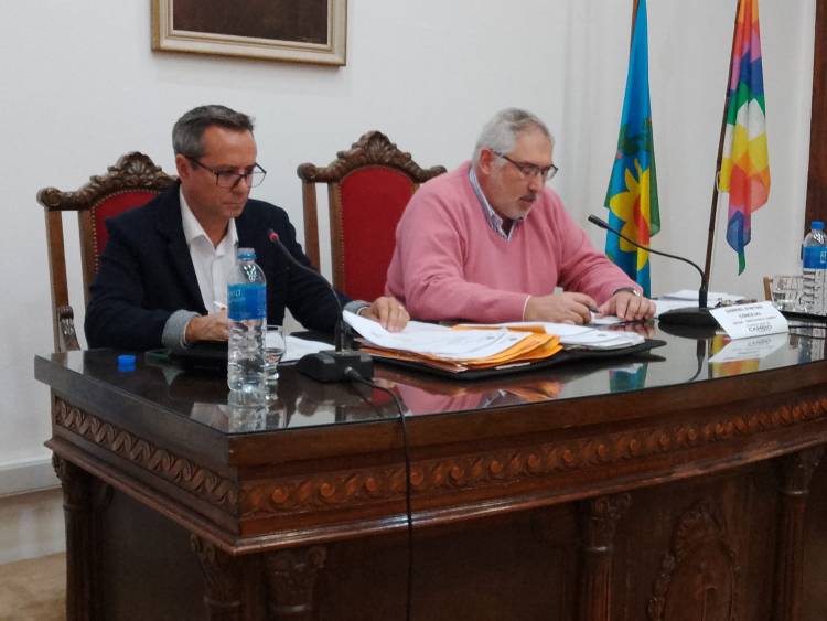 Un Leasing y la llegada de más efectivos policiales fueron algunos de los temas abordados en el HCD