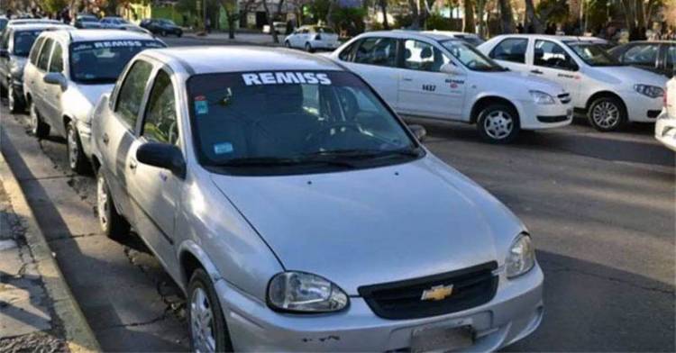 Sube el remis