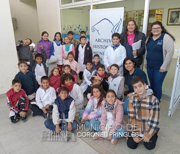 Visitas al Archivo Histórico Municipal