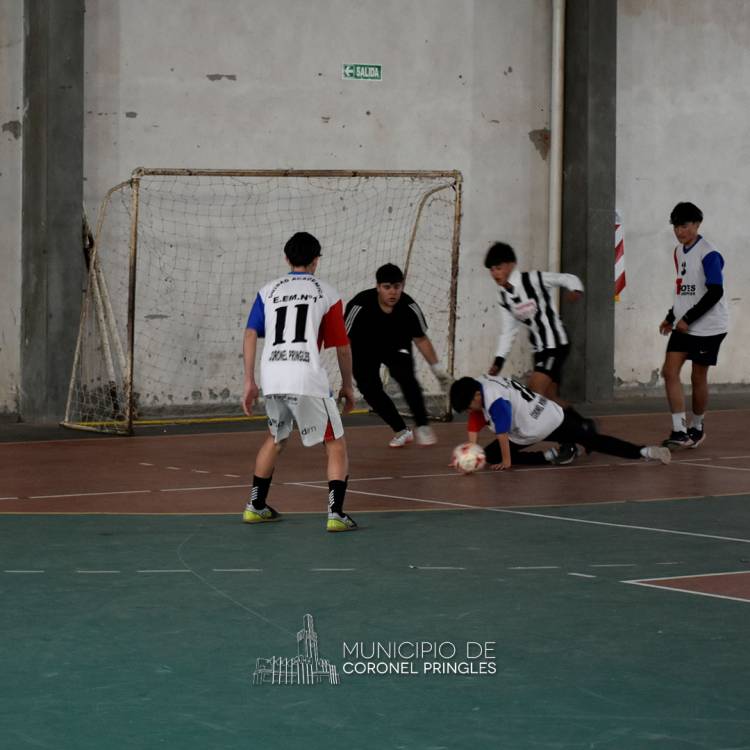 JJBB2024: Intensos partidos de Futsal