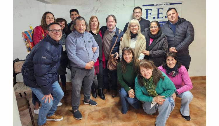 Coronel Pringles: Una nueva jornada de capacitación para los docentes del distrito