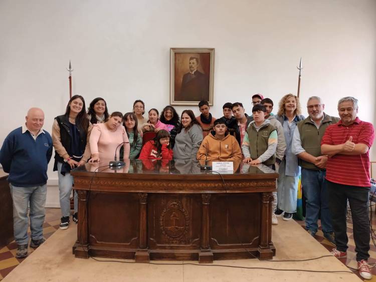 Visita de la Escuela Nº 502 al Honorable Concejo Deliberante