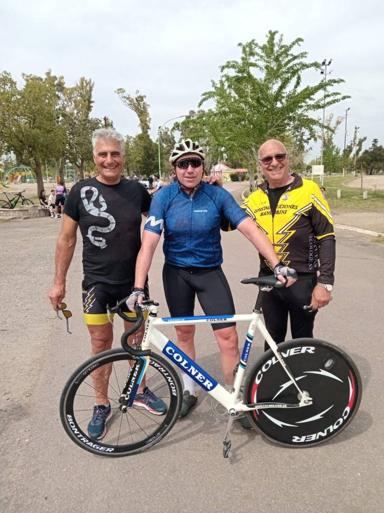 Ciclismo: Guillermo Erro fue contundente en el Parque de Mayo