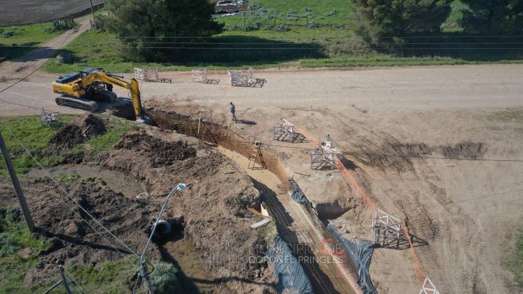 El Jefe Comunal recorrió la obra de desagües pluviales