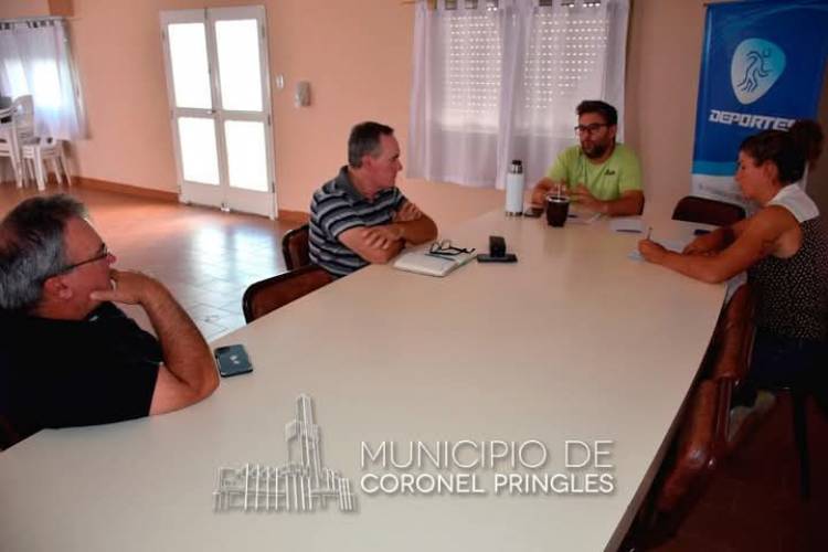 Reunión con los clubes