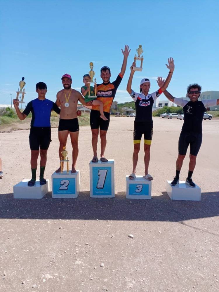 Darío Martínez hizo podio en el Rural Bike de Orense