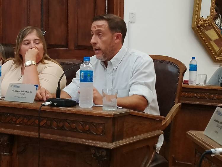 HCD: "No es atinada la decisión de tercerizar el frigorífico de Indio Rico"
