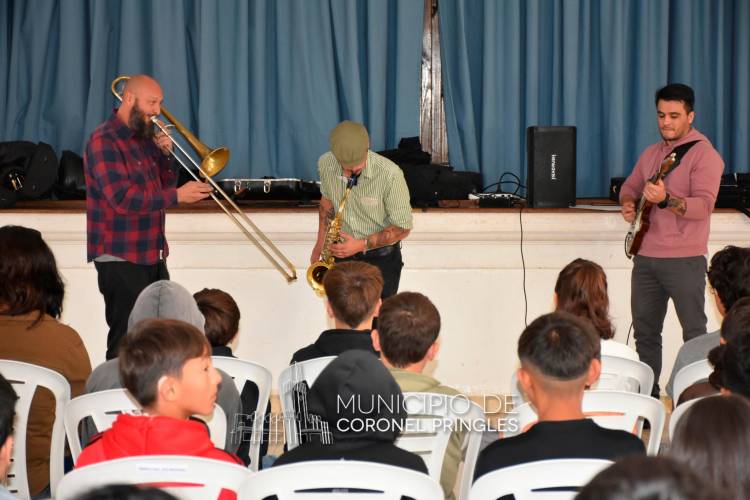 Invitan a adolescentes a integrar la Banda de Vientos de la Escuela de Música