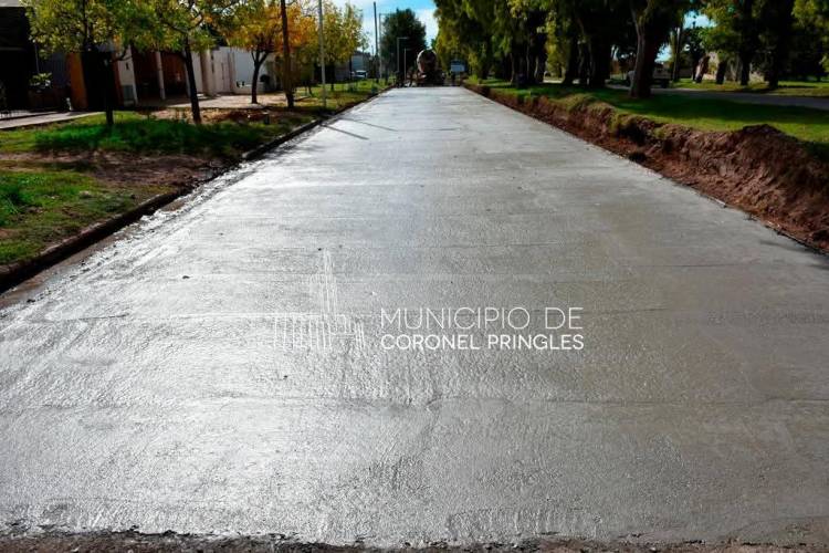 Avanzan los trabajos de pavimento en colectora de Boulevard 1