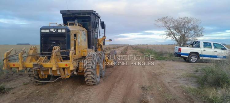 Trabajos en caminos del sector rural