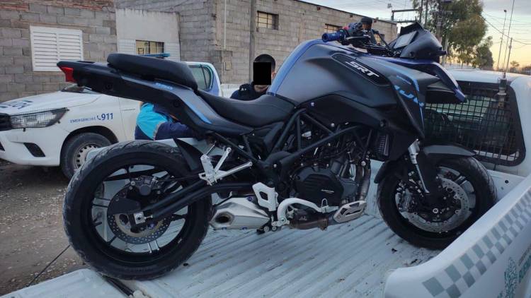 Policial: Recuperan en Pringles moto robada en Tres Arroyos