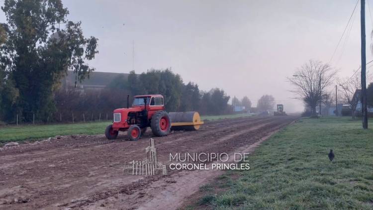 Mejoras y mantenimiento en calles de Indio Rico