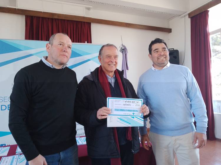 El Municipio entregó más de 25 millones de pesos a clubes deportivos del distrito