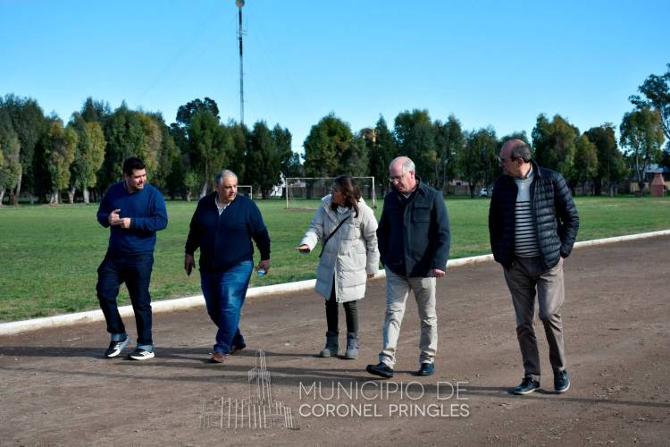 Recorrida y obras en Indio Rico