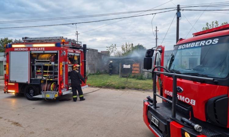 Una mujer de 75 años sufrió quemaduras en el 60 por ciento de su cuerpo tras un incendio